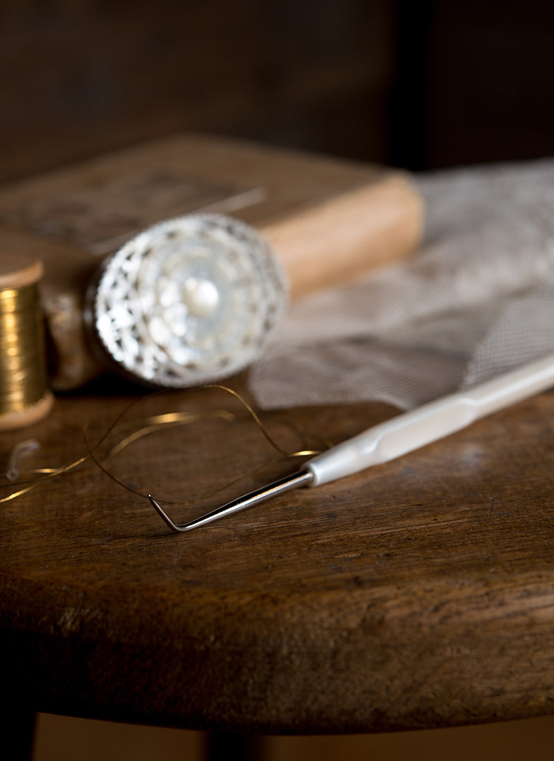 Tulip Bent-tipped Craft Awl