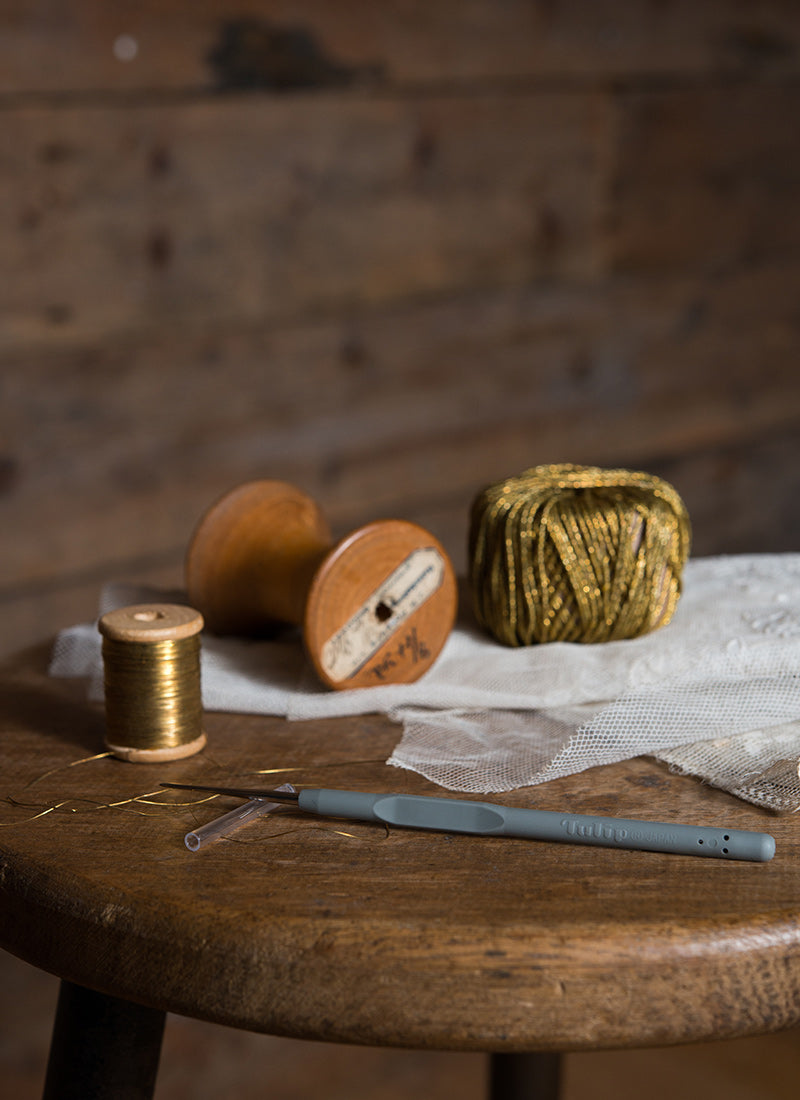 Tulip Round Tip Awl