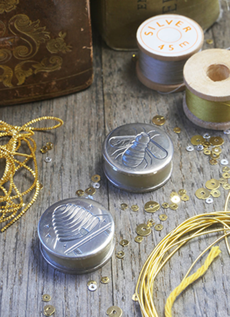 Bee and Skep Sterling Silver Thread Waxer