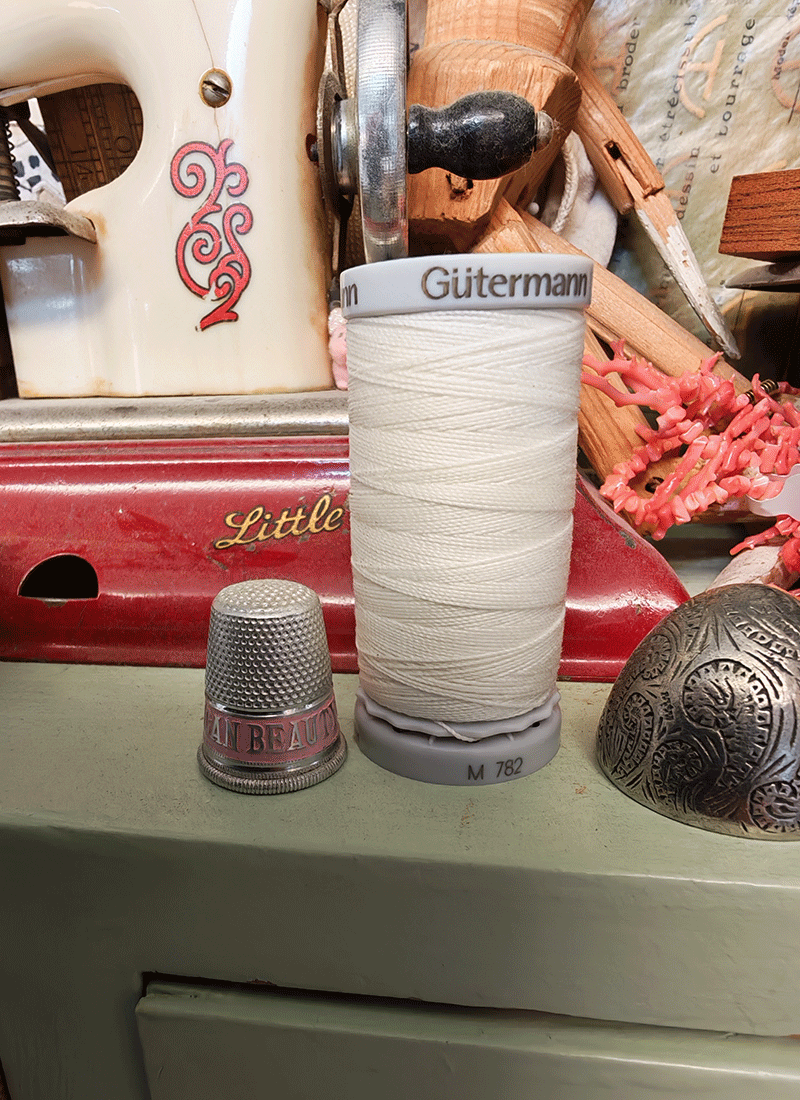 Gutermann extra strong thread