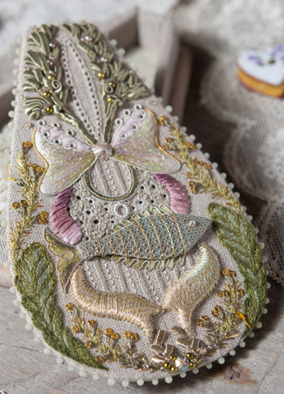 The Gawthorpe Needlecase Embroidery Kit