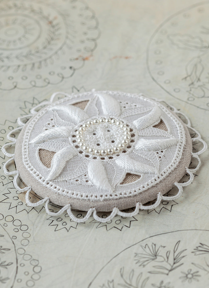 Scabiosa Button