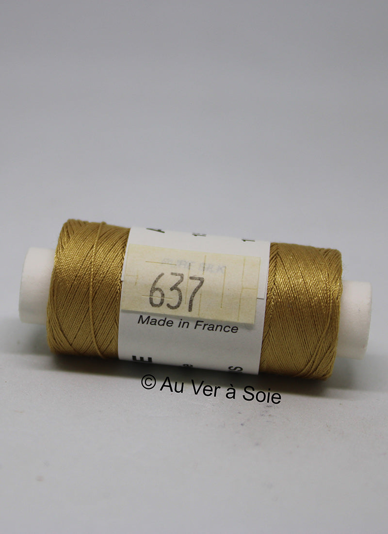 Soie 100/3 Colour 637