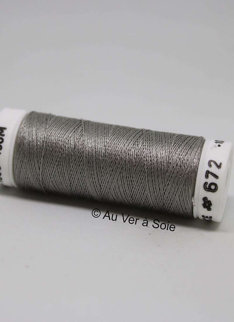 Soie 100/3 Colour 672