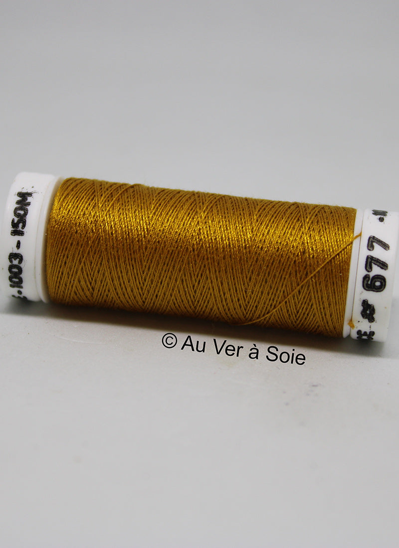 Soie 100/3 Colour 677