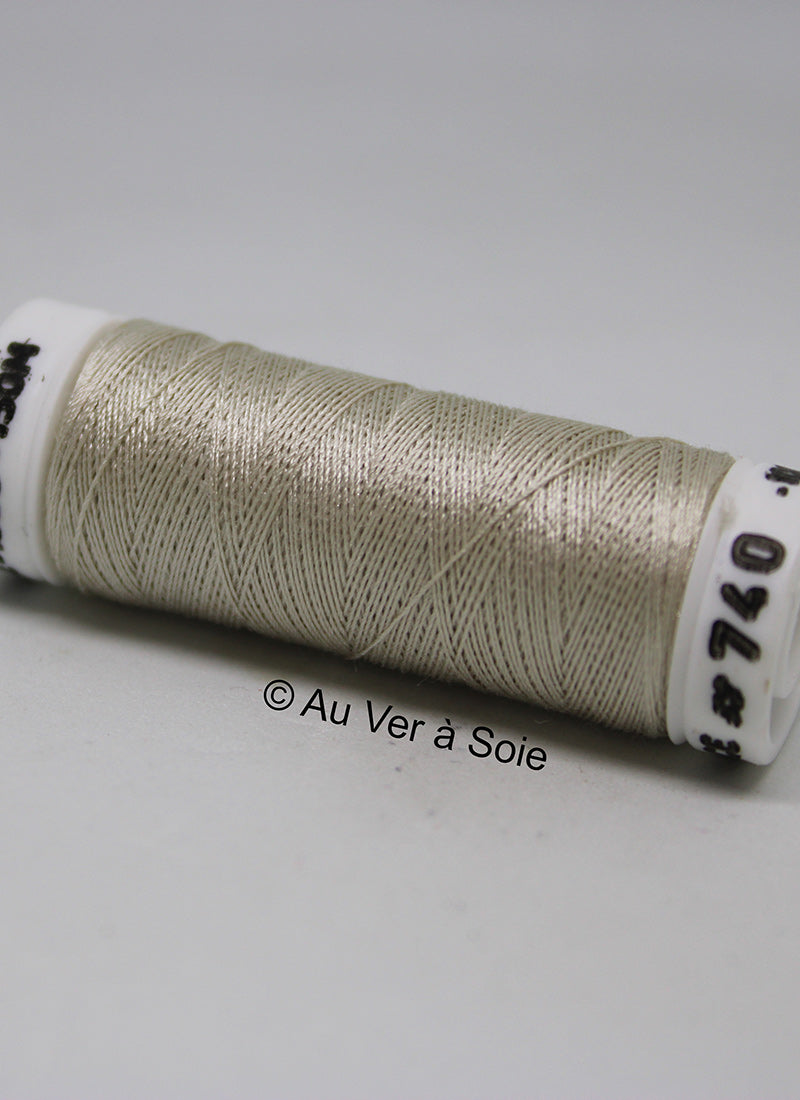 Soie 100/3 Colour 740