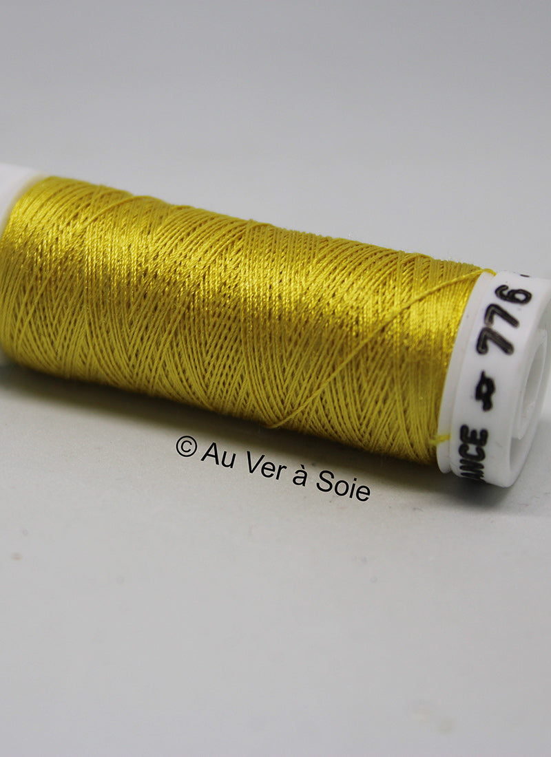 Soie 100/3 Colour 776