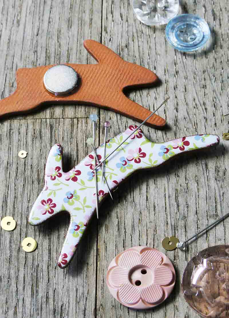 Ceramic Animal Needle Minders