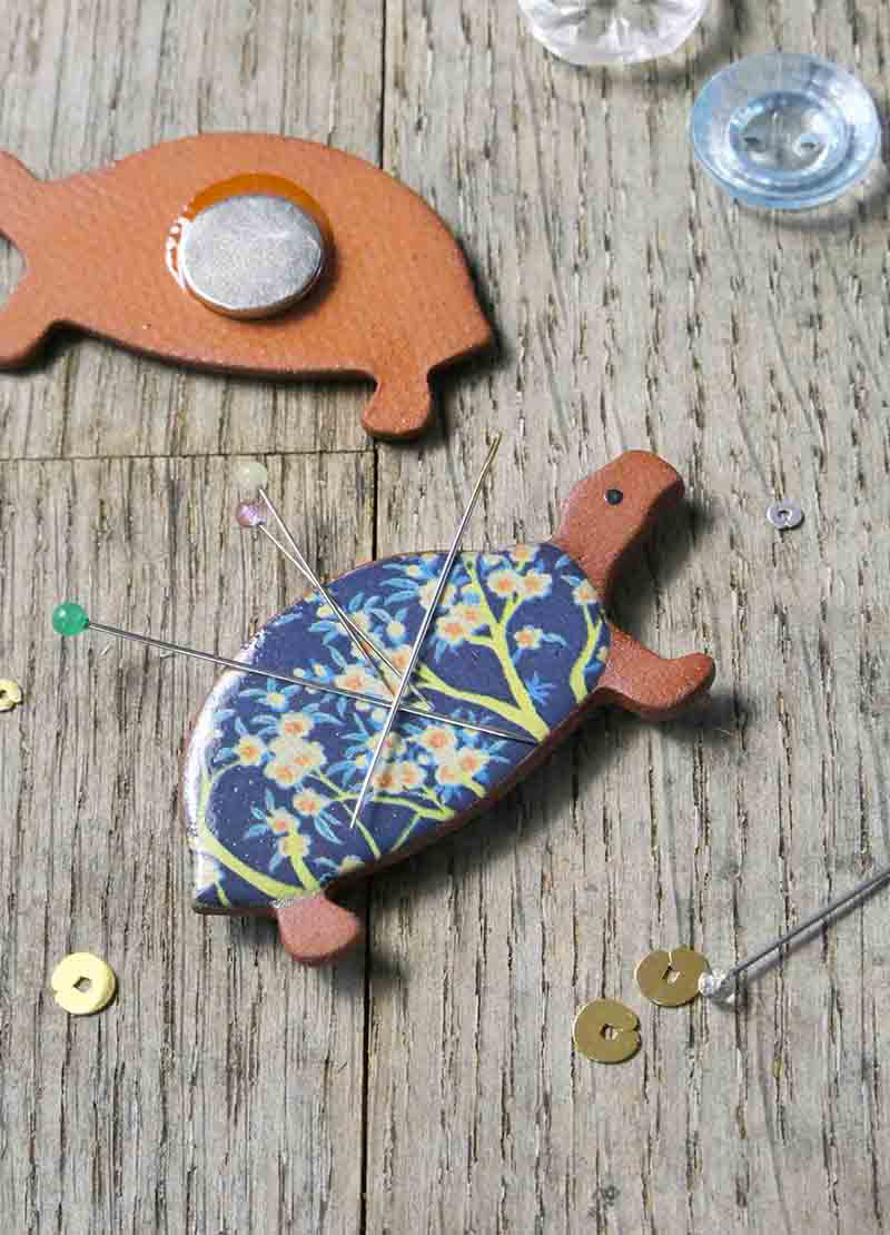 Ceramic Animal Needle Minders