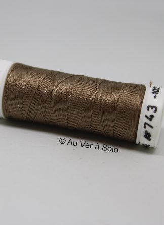 Soie 100/3 Colour 743